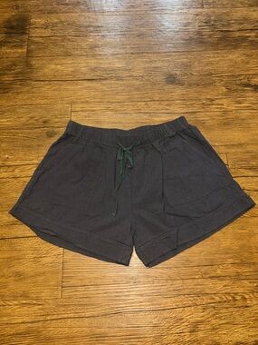 Women's Casual Drawstring Shorts in Dark Charcoal
